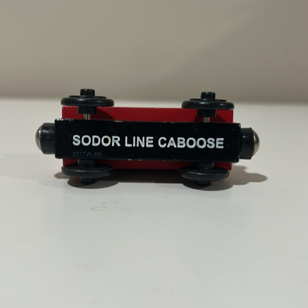 2003 Thomas & Friends Sodor Line Caboose Wooden Railway Red Train Car - Picture 5 of 5